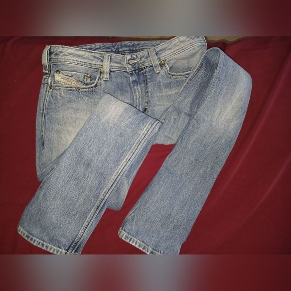 Diesel Light Blue Relaxed Men's Jeans 31 Waist - Picture 14 of 14